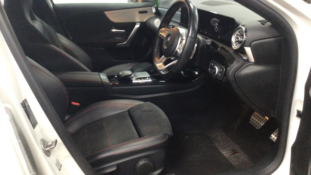 Used Mercedes-Benz A-Class 2020 for sale - 77765434: Photo 2