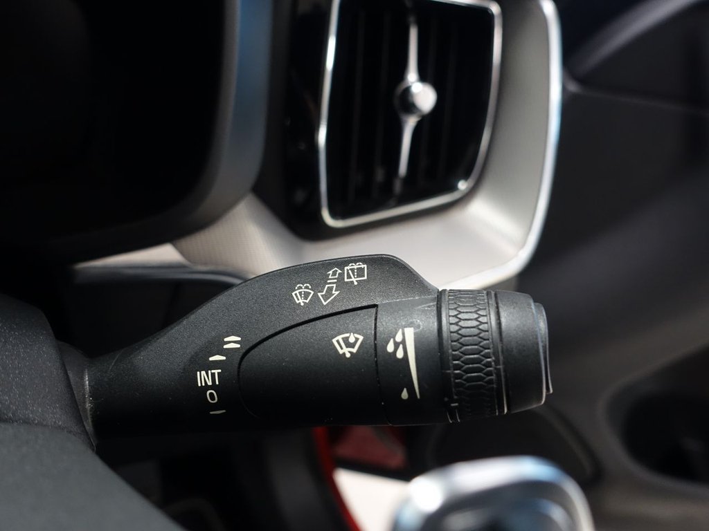 Used Volvo XC60 2018 for sale - 77027234: Photo 24