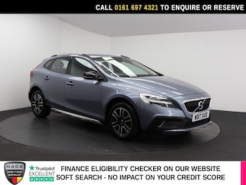 Used Volvo V40 2017 for sale - 79584492: Photo
