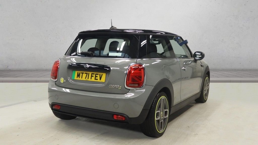 Used MINI Hatch 2021 for sale - 77976284: Photo 4