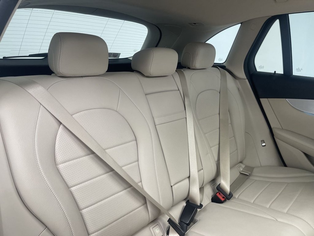 Used Mercedes-Benz GLC 2017 for sale - 76586625: Photo 17