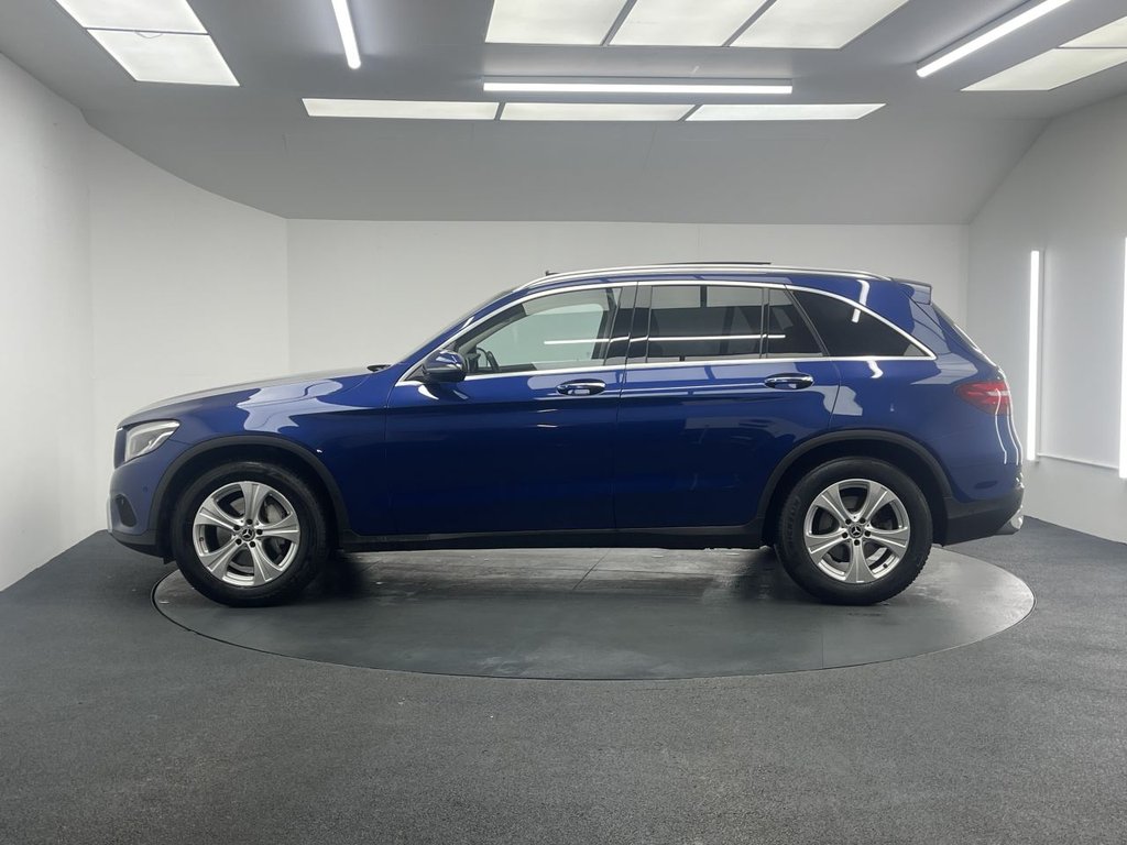 Used Mercedes-Benz GLC 2017 for sale - 76586625: Photo 7