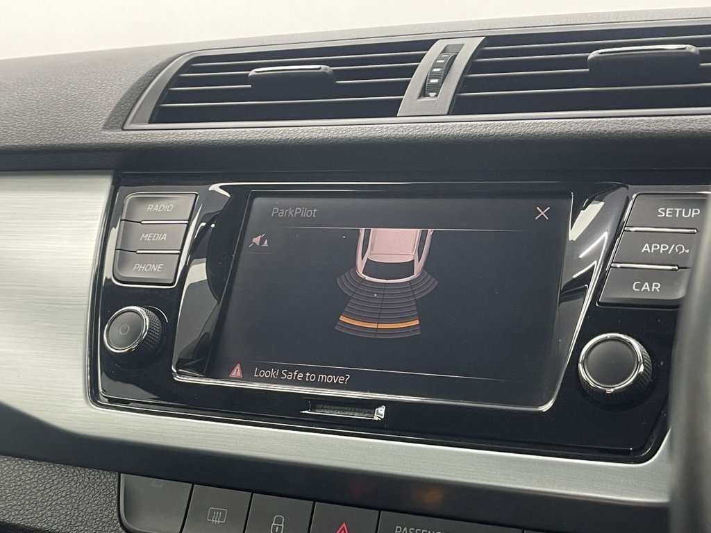 Used Skoda Fabia 2019 for sale - 77288360: Photo 29