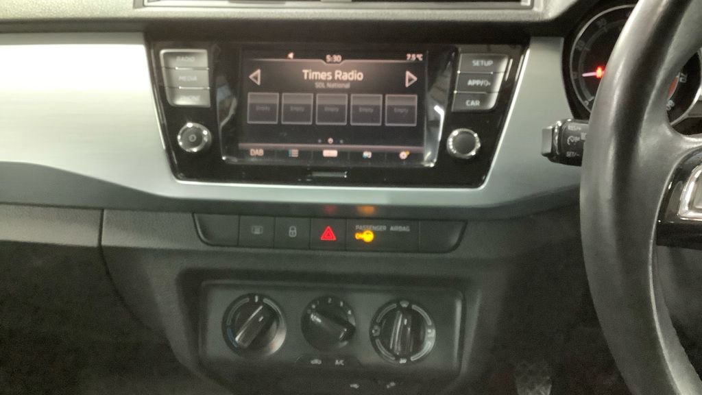 Used Skoda Fabia 2019 for sale - 77288360: Photo 3