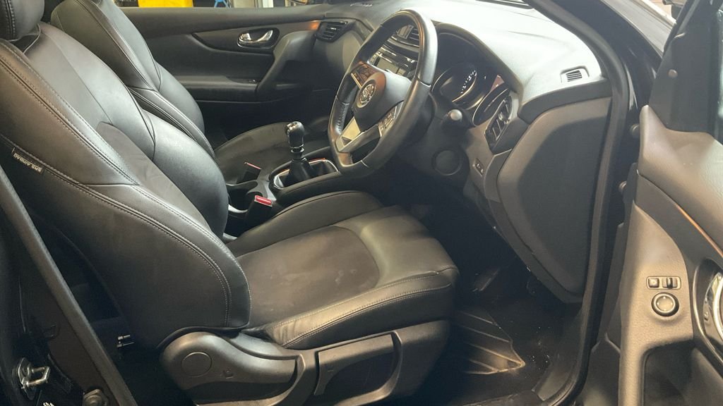 Used Nissan Qashqai 2020 for sale - 76803746: Photo 2