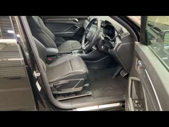 Used Audi Q3 2021 for sale - 75264390: Photo
