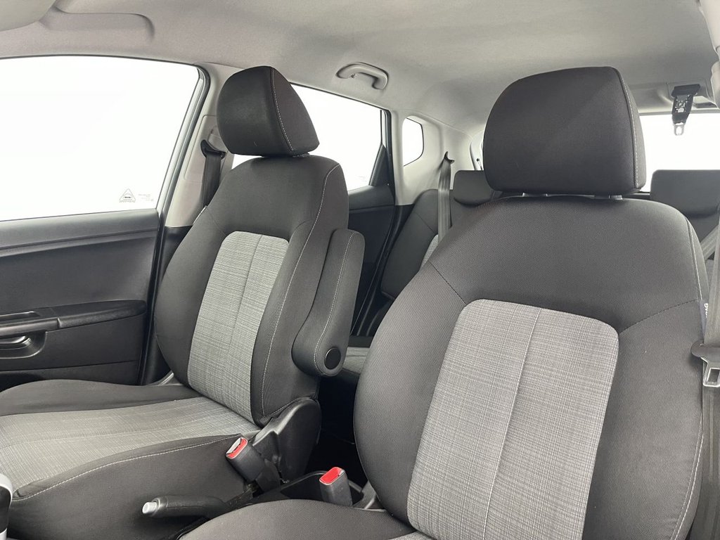 Used Kia Venga 2011 for sale - 77302025: Photo 14