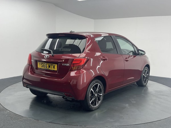Used Toyota Yaris 2017 for sale - 75573035: Photo 11