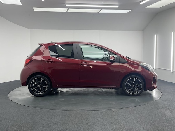 Used Toyota Yaris 2017 for sale - 75573035: Photo 13
