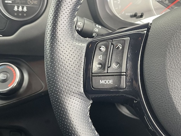 Used Toyota Yaris 2017 for sale - 75573035: Photo 23