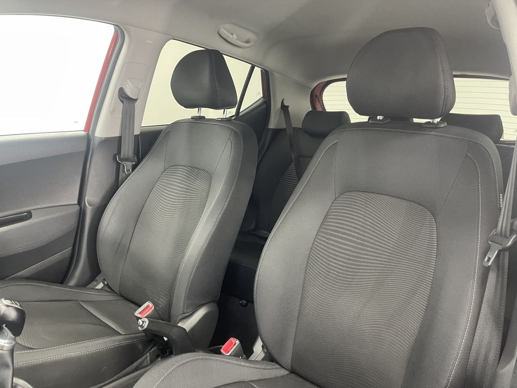 Used Hyundai i10 2018 for sale - 76655333: Photo 14