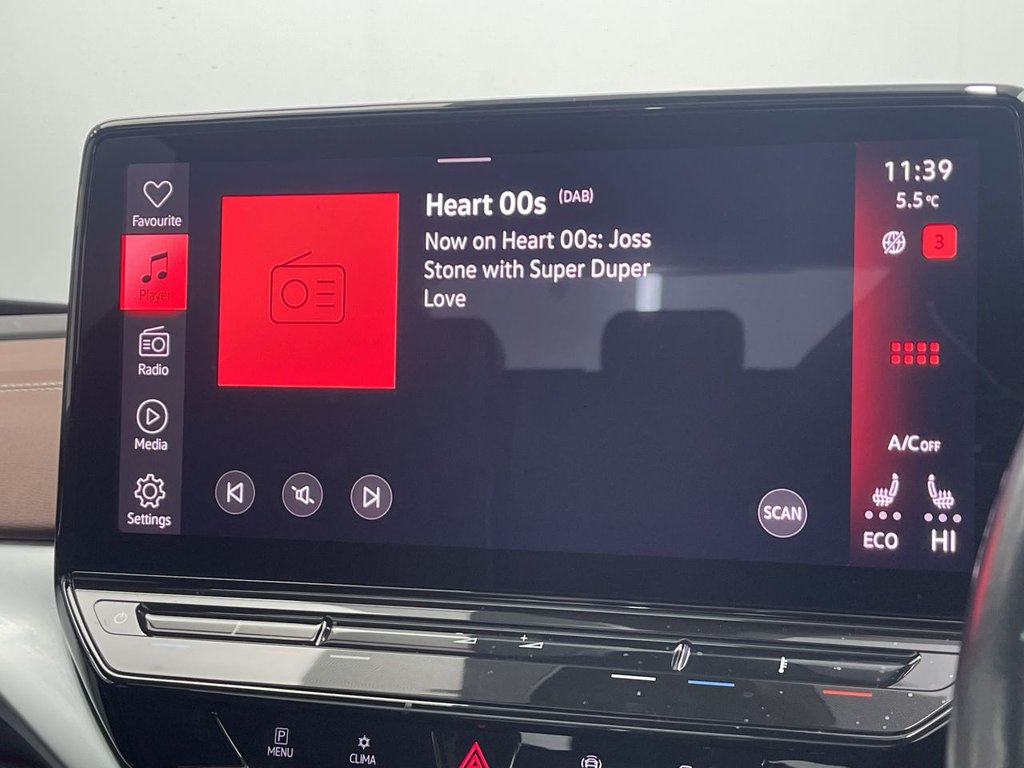 Used Volkswagen ID.4 2021 for sale - 77205505: Photo 28