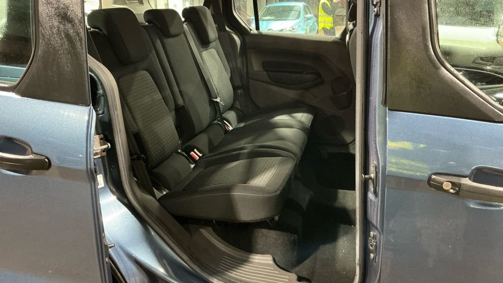 Used Ford Tourneo Connect 2019 for sale - 76803747: Photo 9