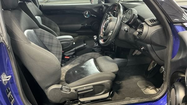 Used MINI Hatch 2019 for sale - 77072740: Photo 11