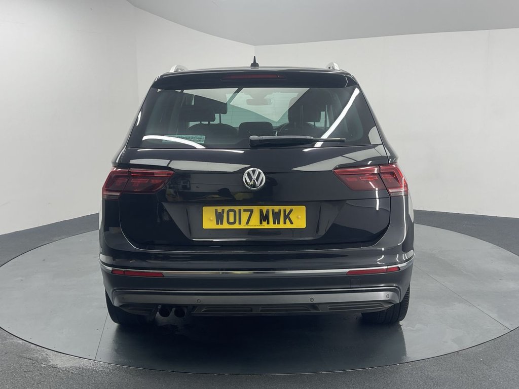 Used Volkswagen Tiguan 2017 for sale - 76841631: Photo 10