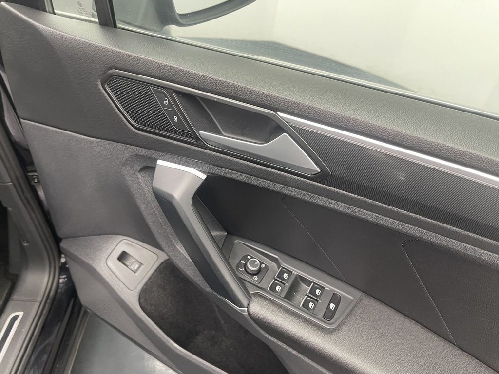 Used Volkswagen Tiguan 2017 for sale - 76841631: Photo 18