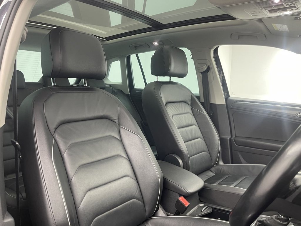 Used Volkswagen Tiguan 2017 for sale - 76841631: Photo 2