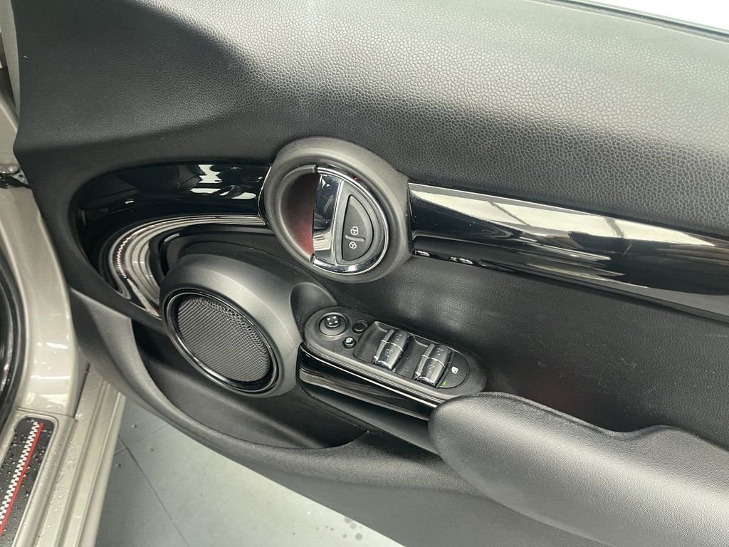 Used MINI Hatch 2018 for sale - 77621598: Photo 18