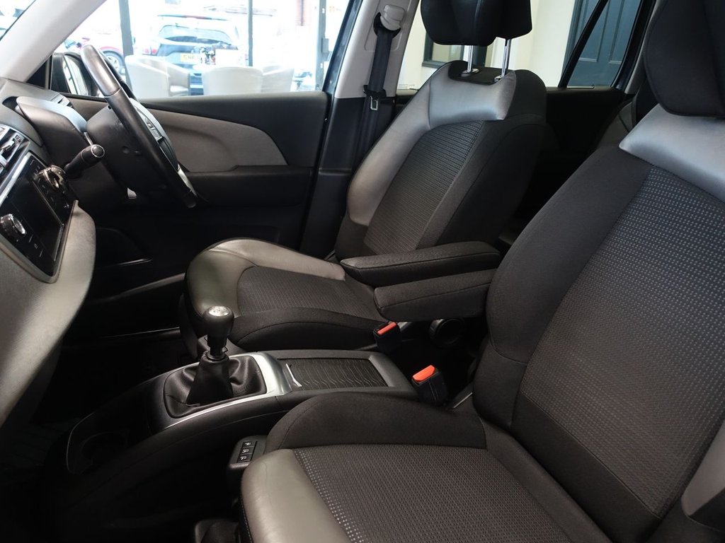 Used Citroen C4 Grand Picasso 2016 for sale - 77027112: Photo 15