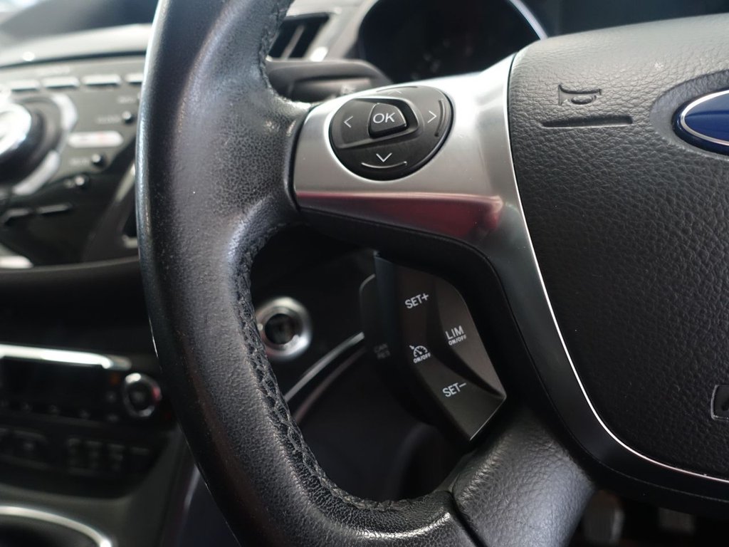 Used Ford Kuga 2015 for sale - 77027219: Photo 21