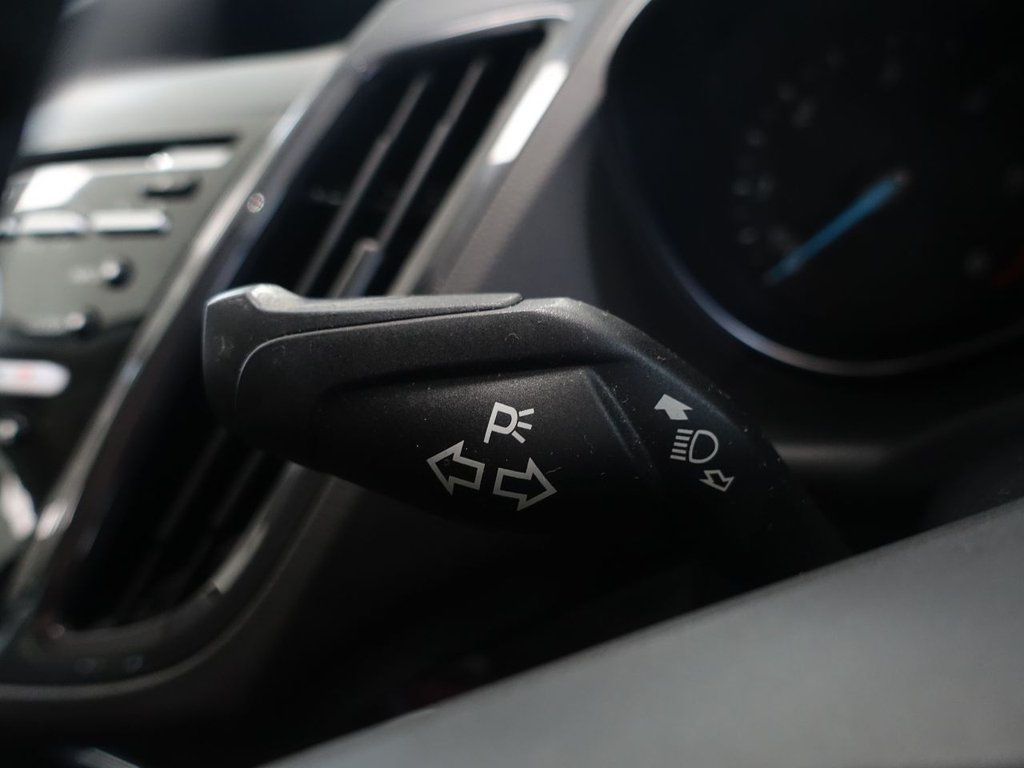 Used Ford Kuga 2015 for sale - 77027219: Photo 23