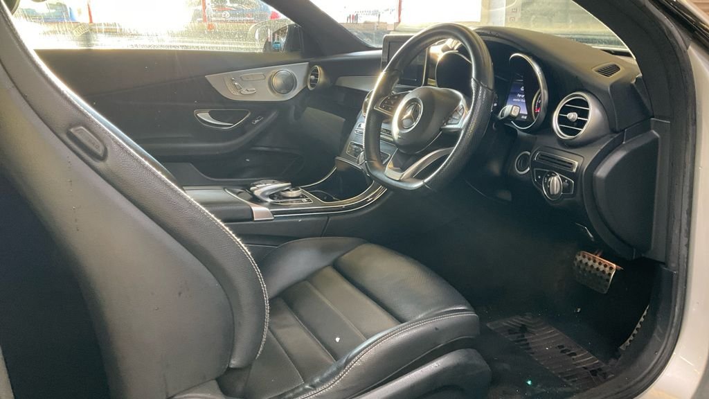 Used Mercedes-Benz C Class 2017 for sale - 76711120: Photo 2