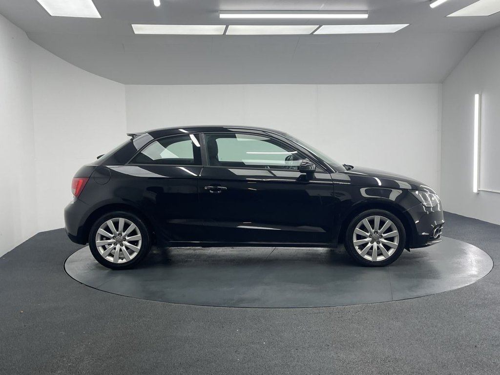 Used Audi A1 2013 for sale - 76655352: Photo 13