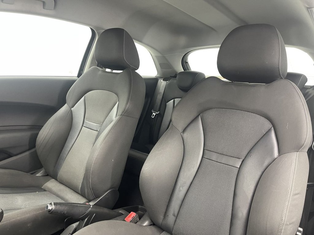 Used Audi A1 2013 for sale - 76655352: Photo 14