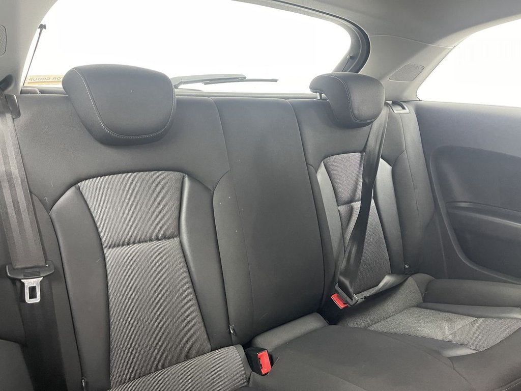 Used Audi A1 2013 for sale - 76655352: Photo 17