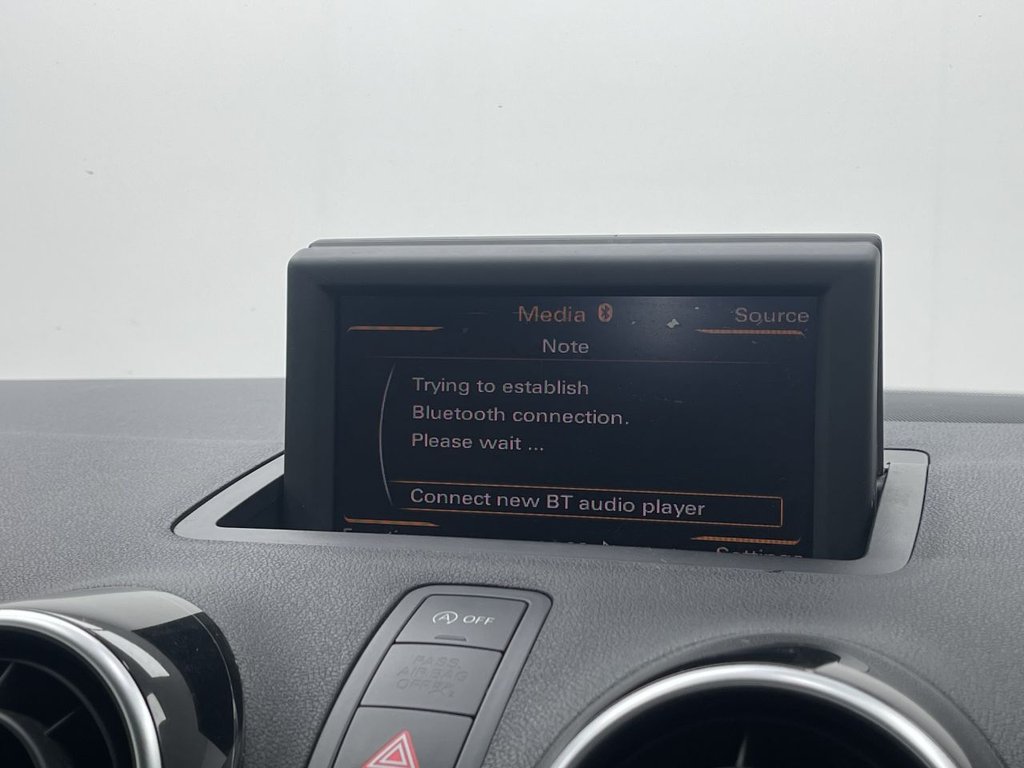 Used Audi A1 2013 for sale - 76655352: Photo 3