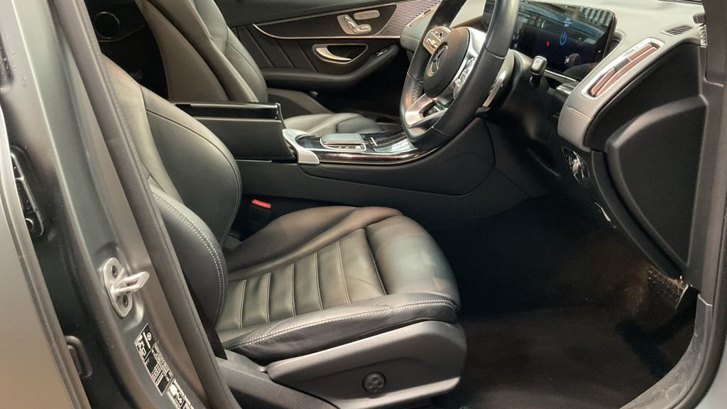 Used Mercedes-Benz EQC 2022 for sale - 77399822: Photo 2