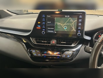 Used Toyota C-HR 2020 for sale - 79598820: Photo