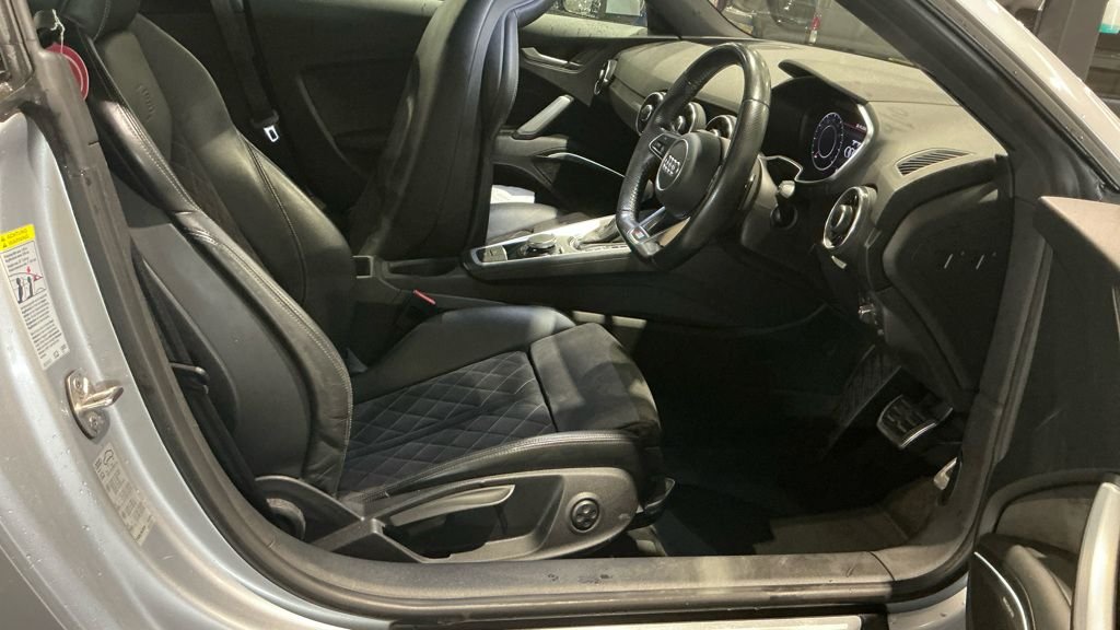 Used Audi TT 2016 for sale - 76410368: Photo 2