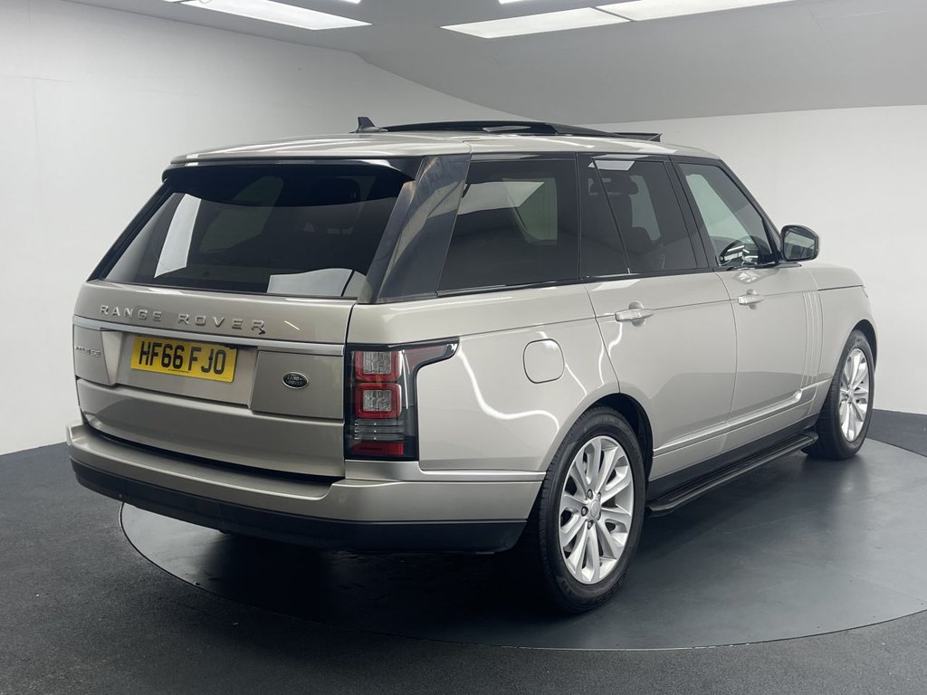 Used Land Rover Range Rover 2016 for sale - 76900344: Photo 11