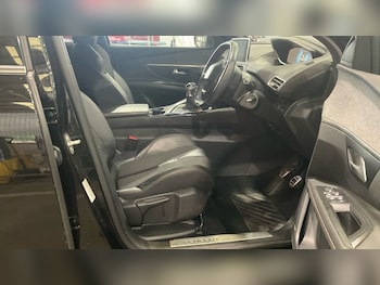 Used Peugeot 3008 2017 for sale - 75359309: Photo