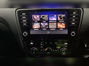 Used Skoda Octavia 2019 for sale - 77288419: Photo