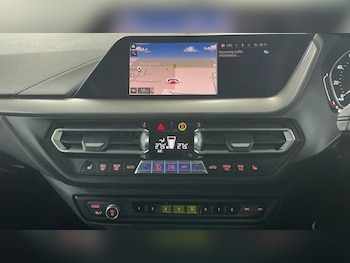 Used BMW 1 Series 2020 for sale - 77205388: Photo