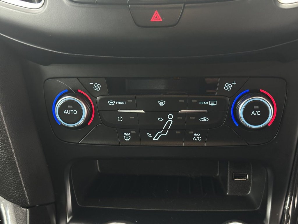 Used Ford Focus 2016 for sale - 77614086: Photo 19