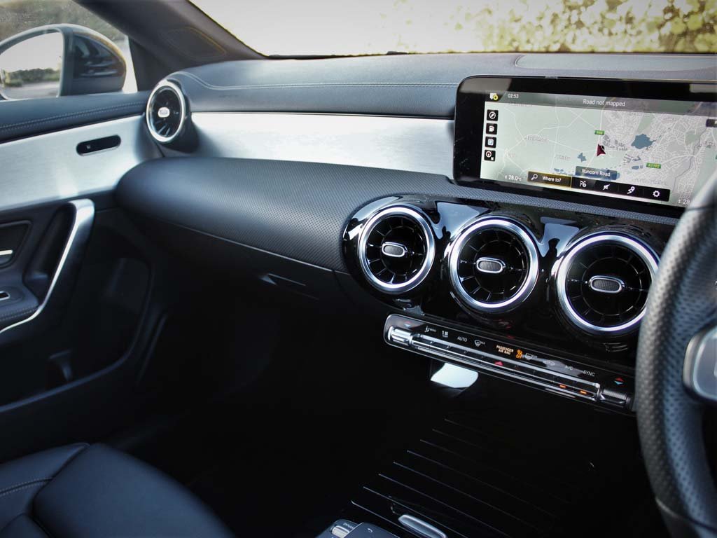 Used Mercedes-Benz CLA 2021 for sale - 76837685: Photo 11