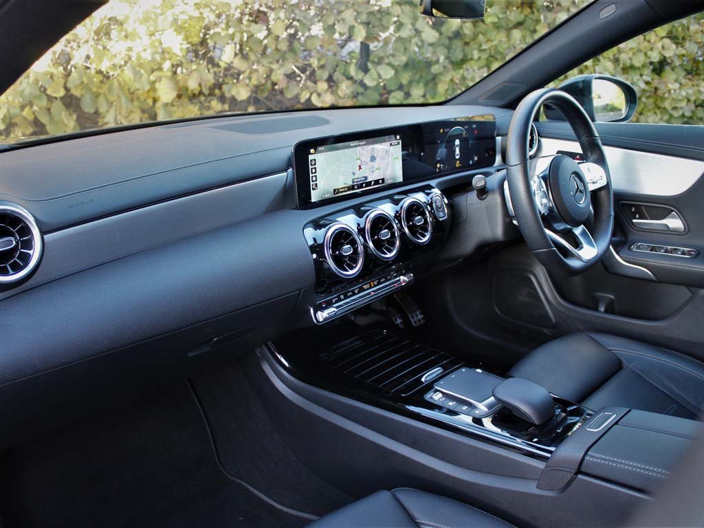 Used Mercedes-Benz CLA 2021 for sale - 76837685: Photo 3