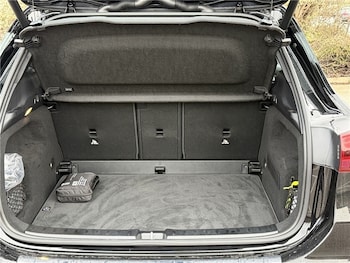 Used Mercedes-Benz GLA 2025 for sale - 77346358: Photo