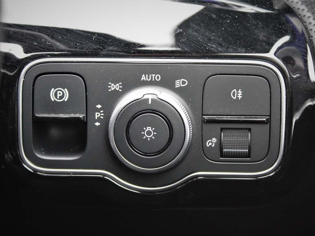 Used Mercedes-Benz A-Class 2025 for sale - 76111633: Photo 12