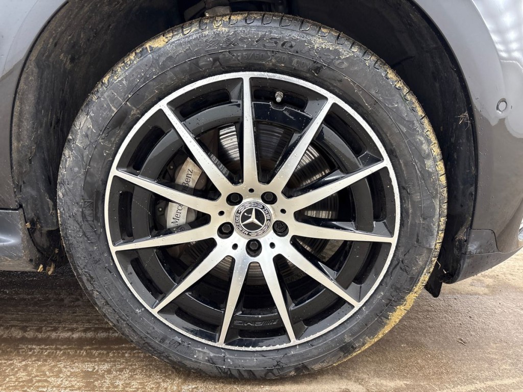 Used Mercedes-Benz EQC 2022 for sale - 76662343: Photo 5