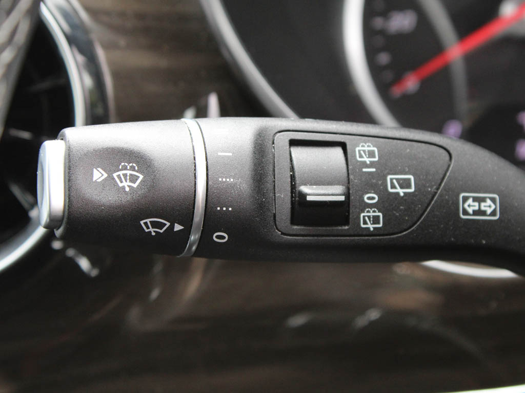 Used Mercedes-Benz V-Class 2022 for sale - 76434196: Photo 18