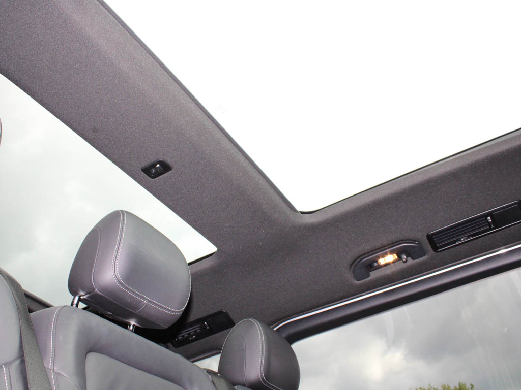 Used Mercedes-Benz V-Class 2022 for sale - 76434196: Photo 24