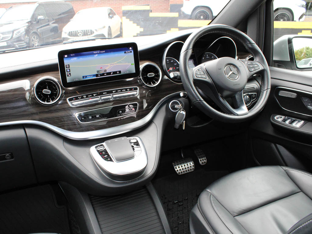 Used Mercedes-Benz V-Class 2022 for sale - 76434196: Photo 27