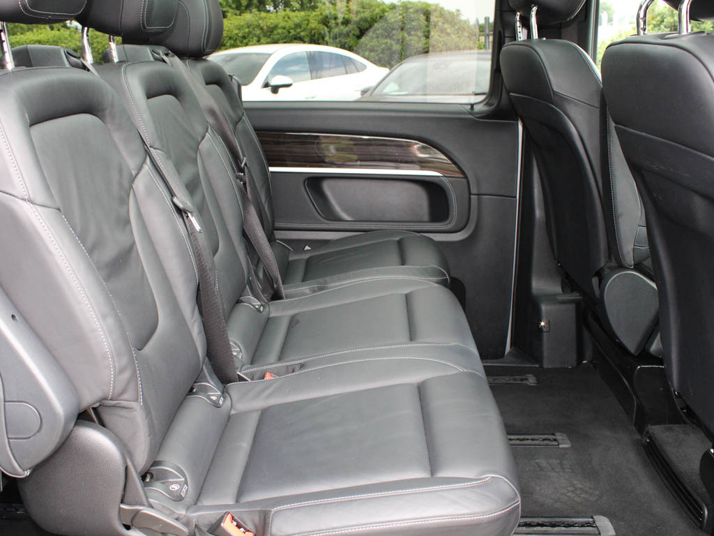 Used Mercedes-Benz V-Class 2022 for sale - 76434196: Photo 9