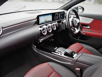 Used Mercedes-Benz CLA 2021 for sale - 76043949: Photo 3