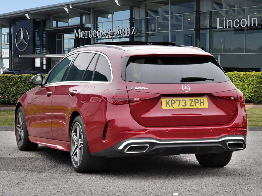 Used Mercedes-Benz C Class 2023 for sale - 76296979: Photo 2