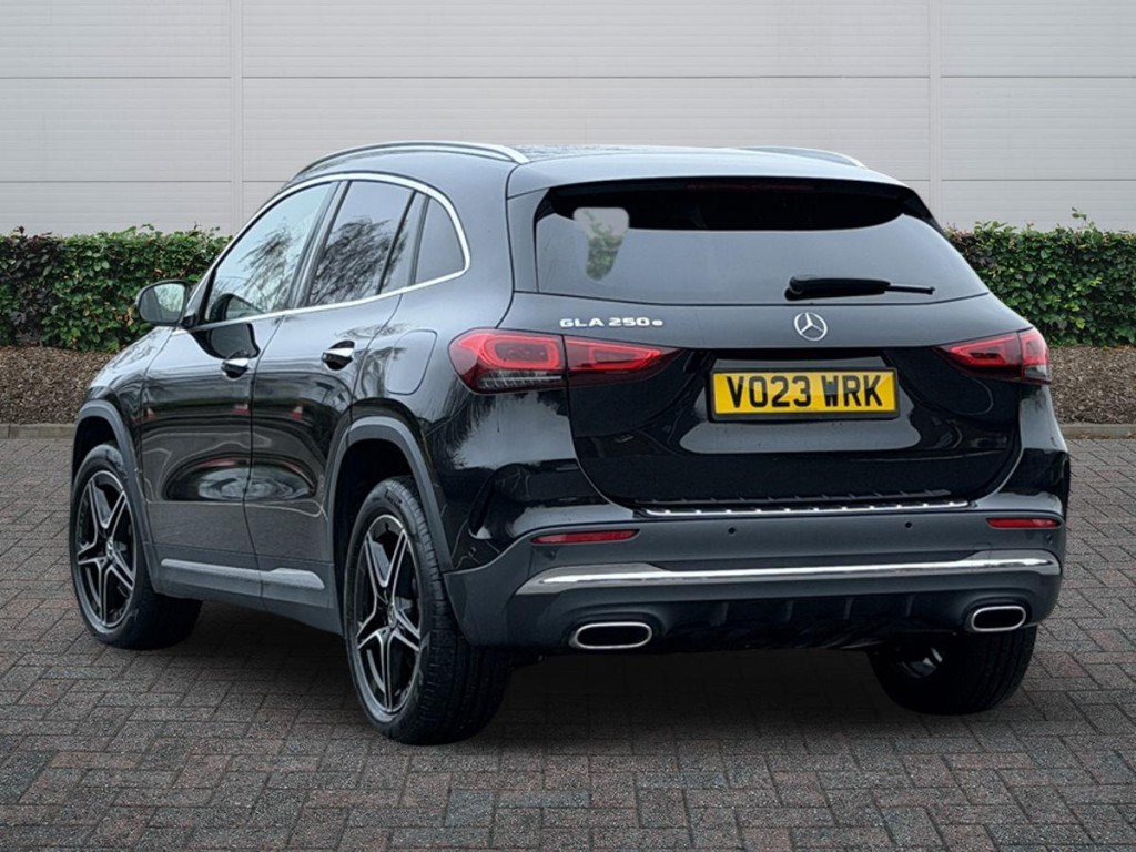 Used Mercedes-Benz GLA 2023 for sale - 77164012: Photo 2